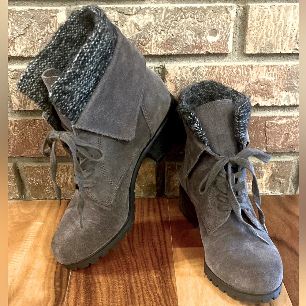 Lucky Brand Suede Lace-up Booties size 8